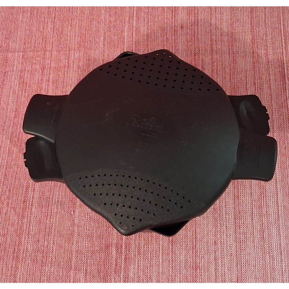 PAMPERED CHEF Microcooker 8 qt Cup 2 MICROWAVE STEAMER STRAINER LID Black - Picture 3 of 11